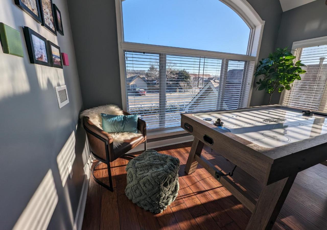 Relaxing Condo On The River - New Air Hockey Table Pigeon Forge Exteriör bild
